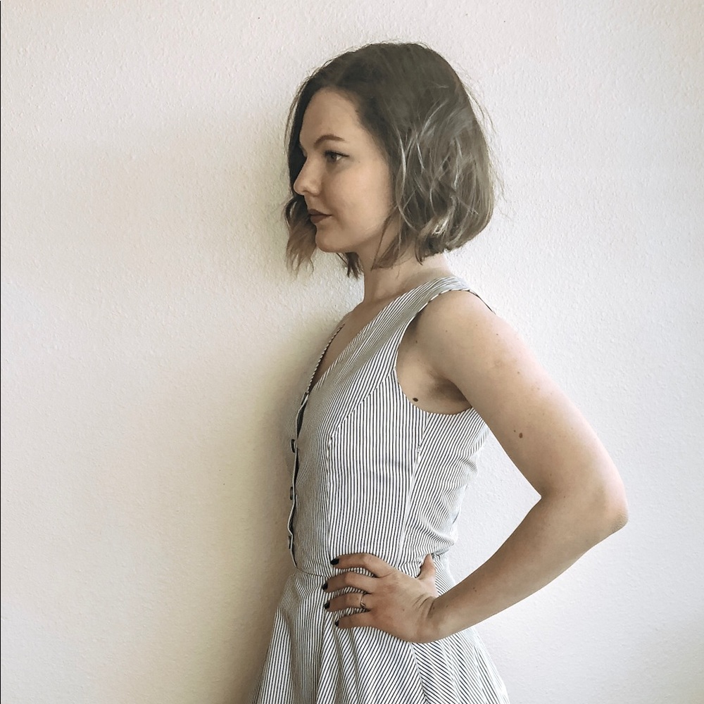 Striped dress - Picture 2 of 7